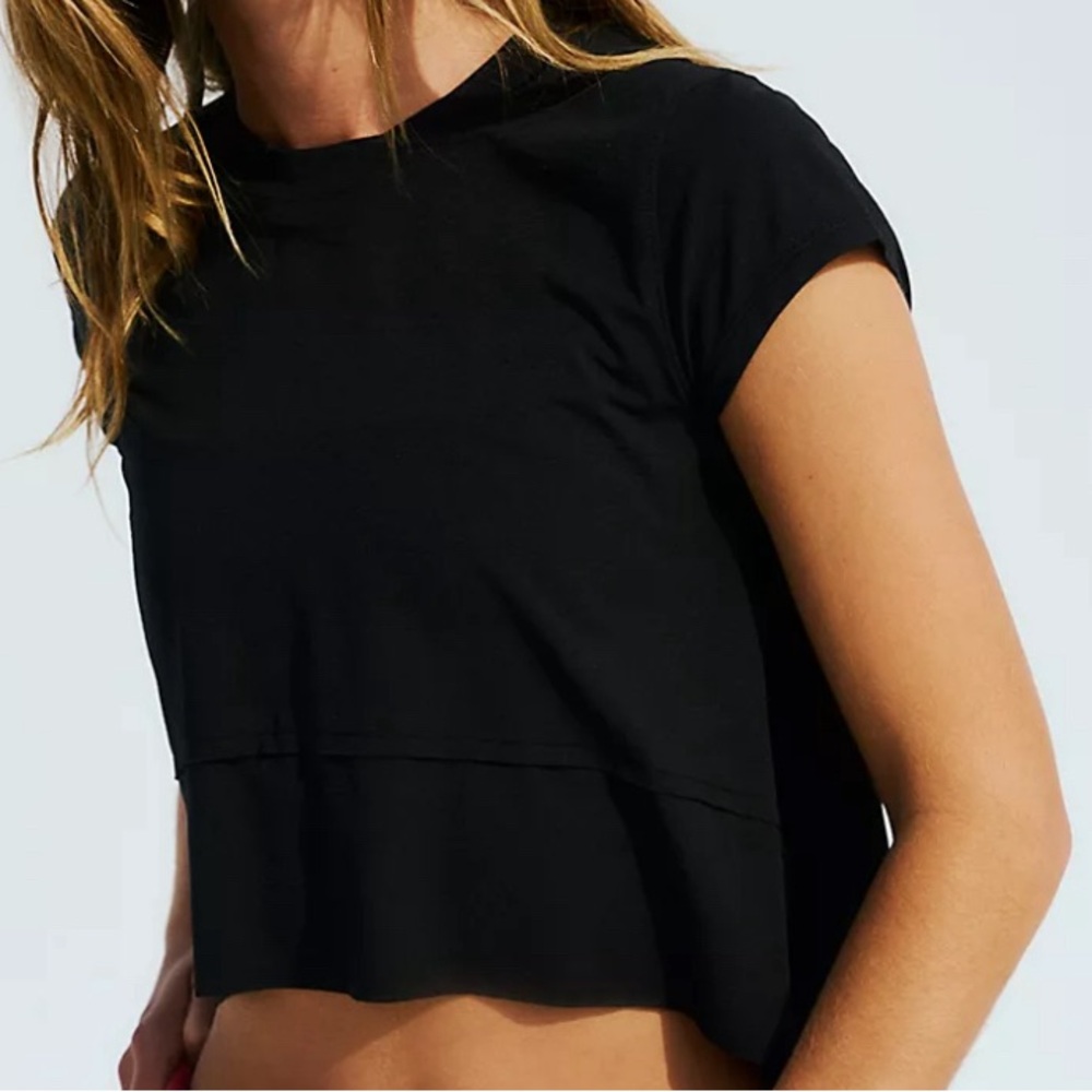 free people movement Tempo Short-Sleeve Tee size xs black